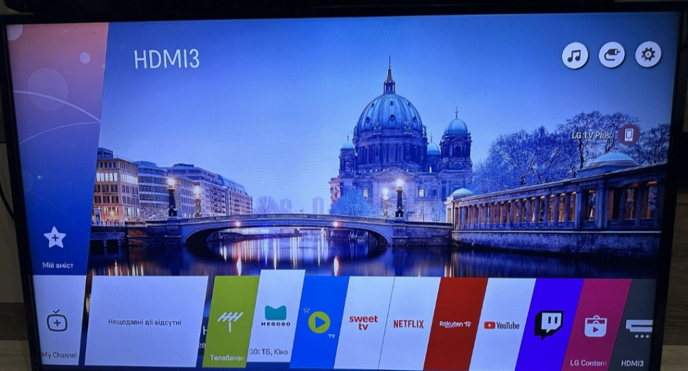 Телевізор LG 43" Smart TV model UJ635V. Київ - фото 3