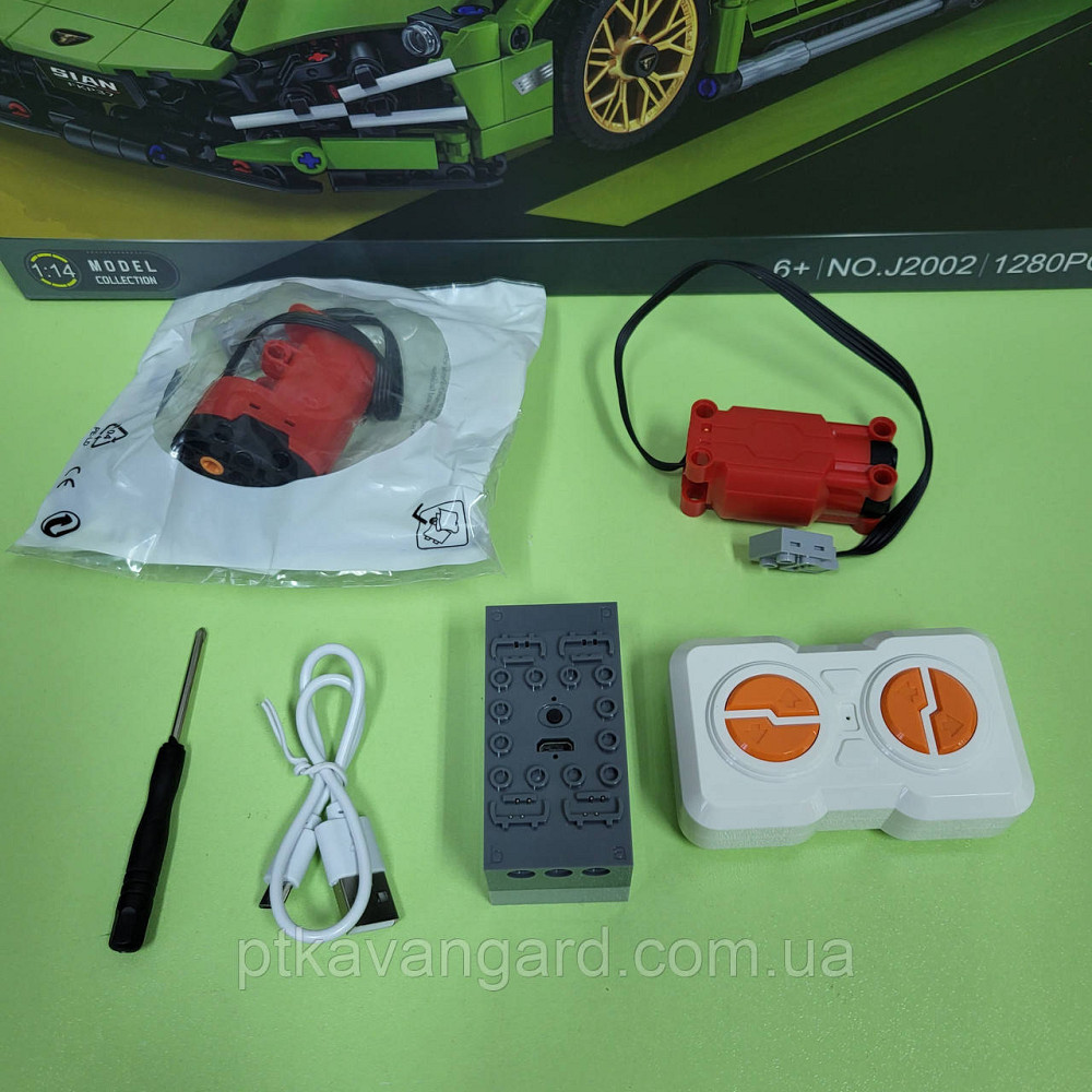Конструктор на радиоуправлении машинка Ламборгини Сиан 1280 деталей с пультом зеленая J 2002 M Хмельницкий - изображение 3