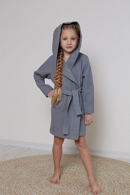 Халат детский вафельный Ideal Textile с капюшоном серый (56860660) 3 р. (98-102 см) Черновцы - изображение 1
