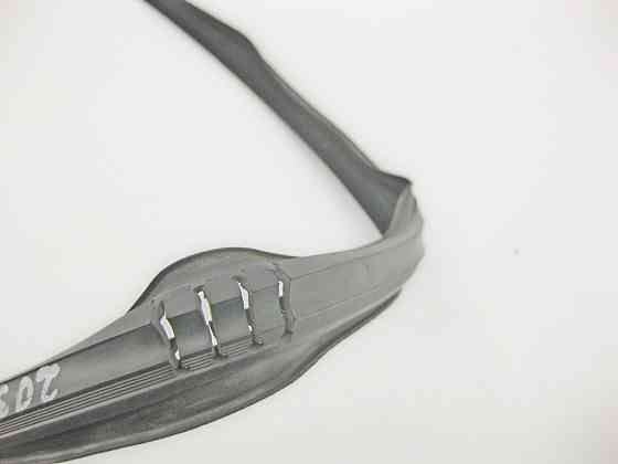 Mercedes-Benz  A2037250425 Ущільнювач опускного скла правих дверей CL203 Sportcoupe C203 Одеса