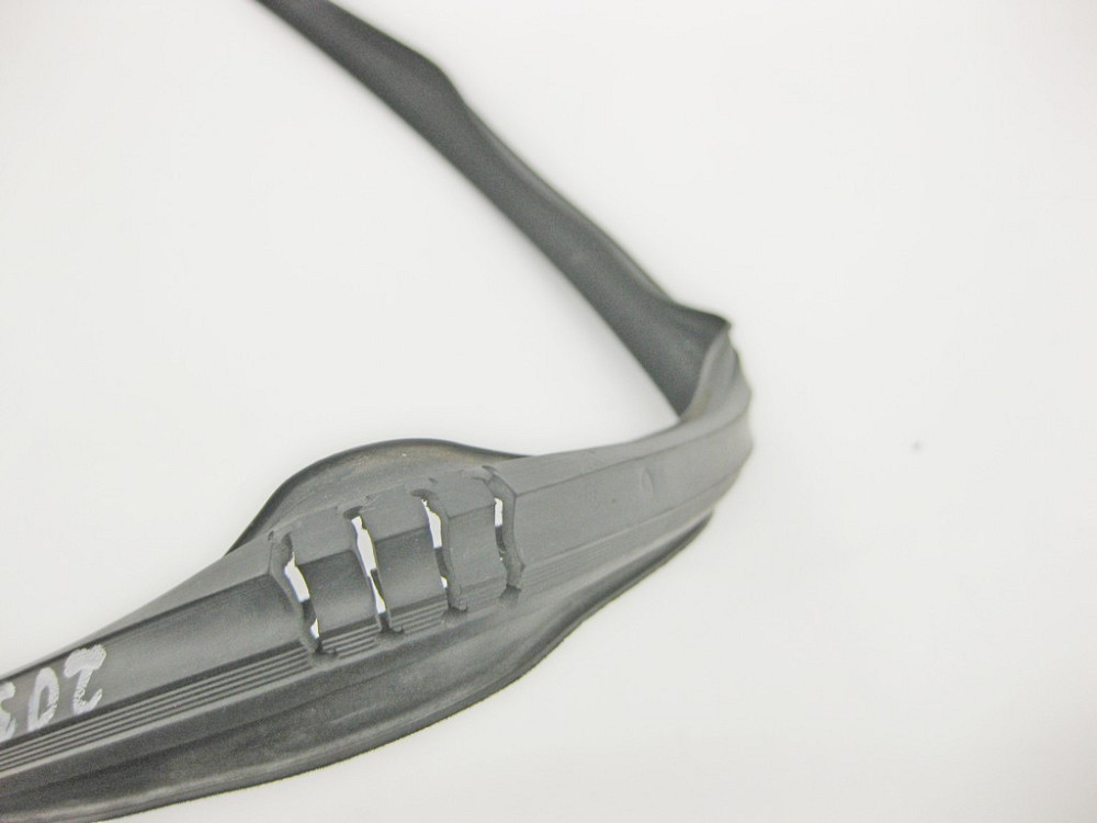 Mercedes-Benz  A2037250425 Ущільнювач опускного скла правих дверей CL203 Sportcoupe C203 Одеса - фото 6