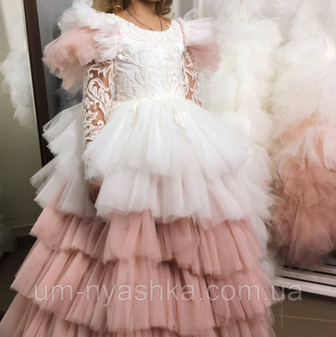 Длинное нарядное пудровое платье с ажурными рукавами на 5-7 лет Кривой Рог - изображение 4