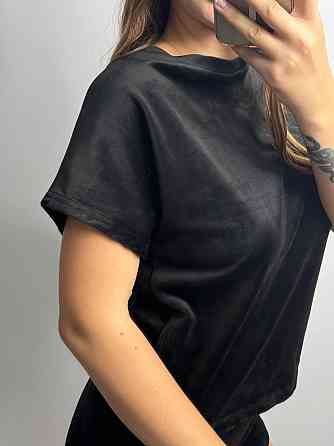 Пижама женская футболка + шорты из плюшевого велюра Черный S Харьков