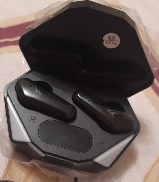 Бездротові навушники. Харків - фото 1