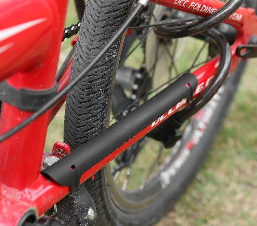 Защита пера велосипеда пластиковая Feel Fit 1 шт. LT-012 Бровары - изображение 1