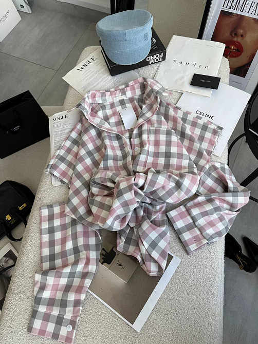 Жіноча стильна оверсайз-сорочка в клітинку з ефектом надірваних рукавів тіар. Рожевий Одеса - фото 5