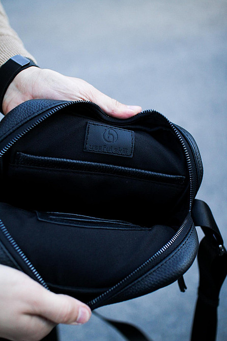 Сумка-мессенджер из натуральной зернистой кожи, сумка через плечо мужская (Черная) Сумы - изображение 8