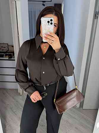 Женская стильная блуза свободного кроя с вшитым воротником-чокером на пуговицах итальянский шелк Шоколад, 48/52 Одесса