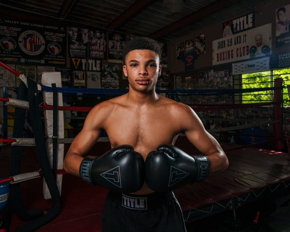 Боксерські рукавиці TITLE Boxing Vegan Gloves Black 16 oz (капа в комплекті) Каменское - изображение 9