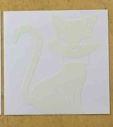 Люминесцентная наклейка 