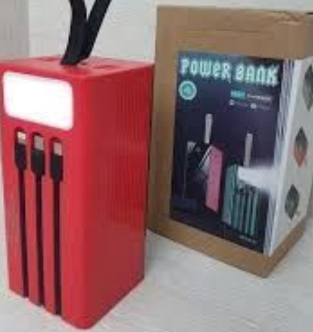 Мощный павербанк 50000mAh с кабелями и  фонариком. Быстрая зарядка. Киев - изображение 6