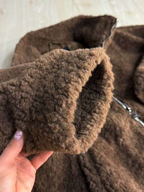 Шуба женская Lady Yep 10017 тедди бомбер оверсайз на молнии, коричневый, one size Киев - изображение 4