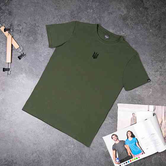 Футболка чоловіча однотонна хакі Pobedov Peremoga - Герб чорна вишивка Київ