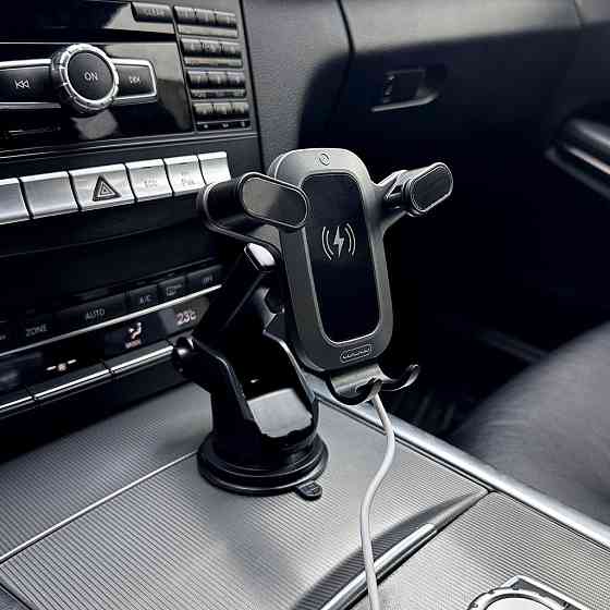 Автодержатель для телефона с БЗУ WUW-Z30 Black Киев
