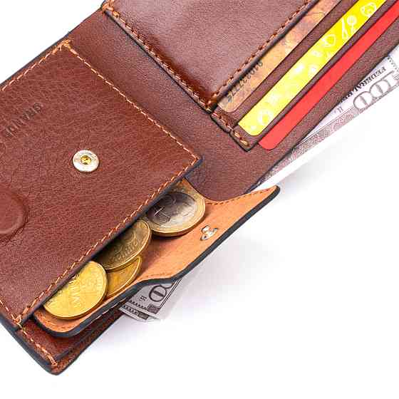 Горизонтальное портмоне в гладкой коже на магнитах GRANDE PELLE 11308 Коричневое Киев