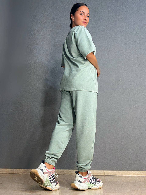 Костюм женский Pepper&mint 24-01-01 оверсайз футболка с брюками на резинке оливковый, оливковый, L Киев - изображение 14