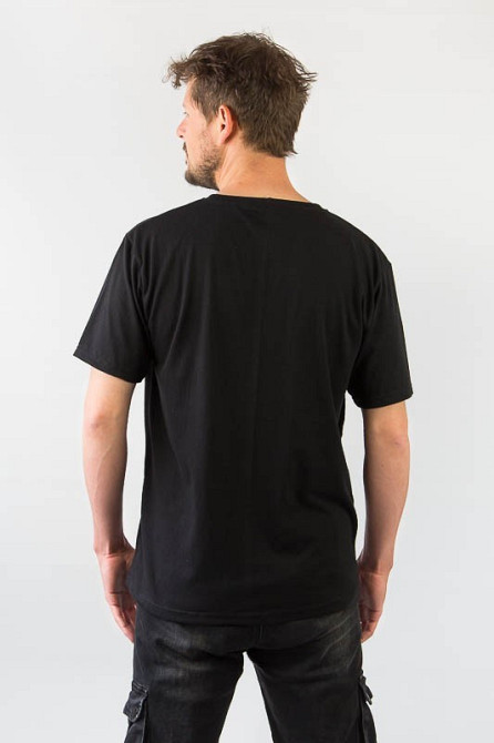 Футболка Рускій воєнний карабль с дефектом есть пятна на буквах 46 черный Киев - изображение 3