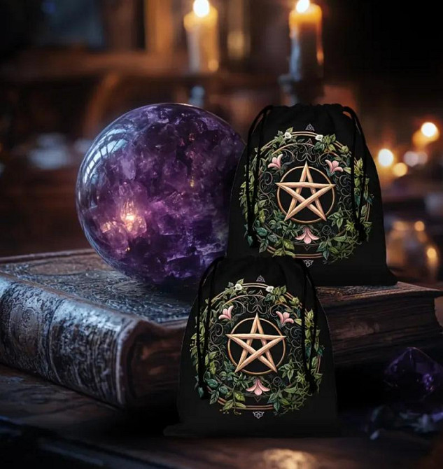 Мешочек из велюра для карт Таро или рун 