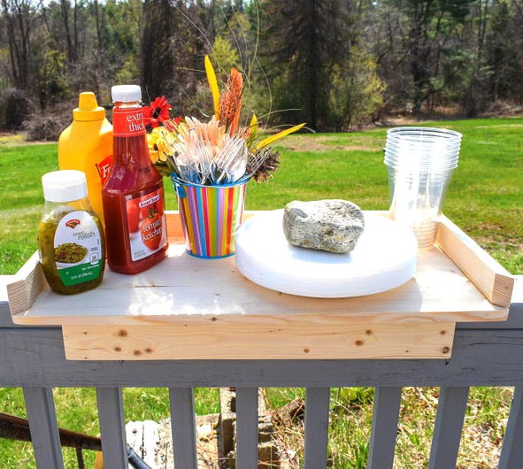 Подвесной балконный столик 