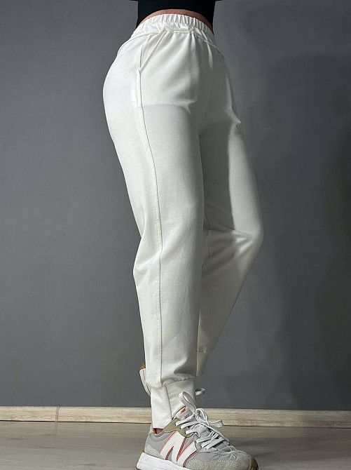 Брюки жіночі LSK 5539 спортивні джогери на манжеті з кишенями білі, білий, M Київ - фото 16