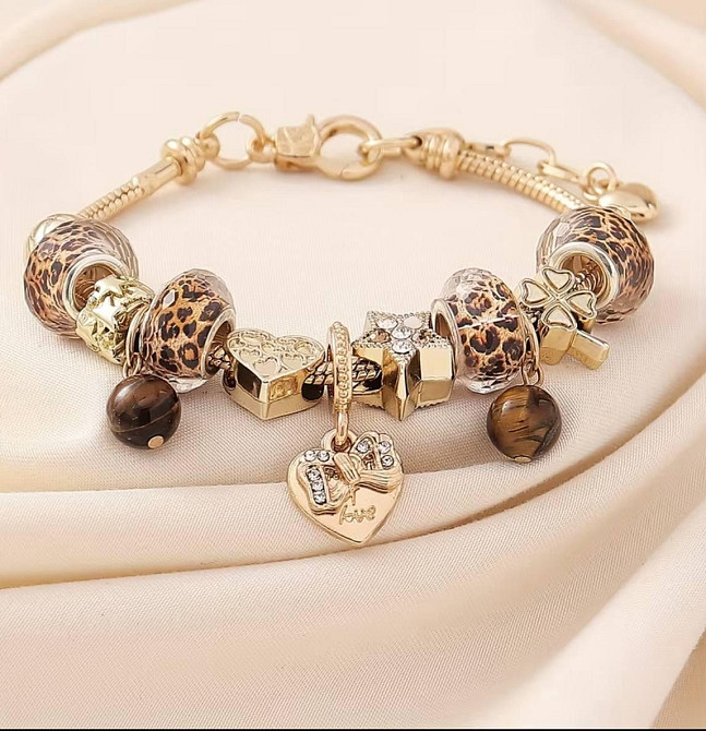 Браслет с подвесками и тигровым глазом – золотистый декор Киев - изображение 3