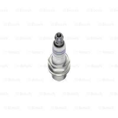 Свеча зажигания Bosch 0 242 235 667 Винница