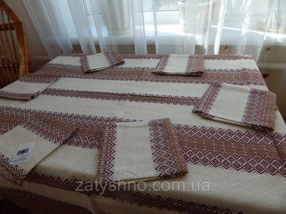 Нежная кофейная скатерть с салфетками вышитая Киев - изображение 6