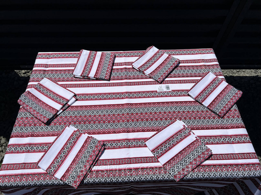 Вишита червона скатертина з чорним Київ - фото 9