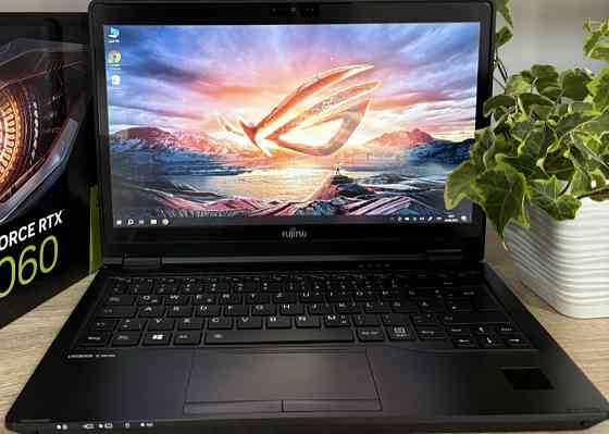 Ноутбук Сенсорный: Fujitsu Lifebook U729X c гарантией , i5 8/256Gb Киев
