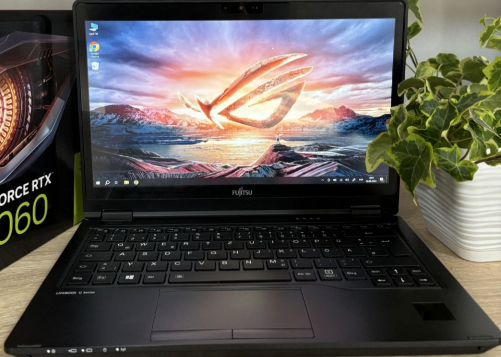 Ноутбук Сенсорный: Fujitsu Lifebook U729X c гарантией , i5 8/256Gb Киев - изображение 4