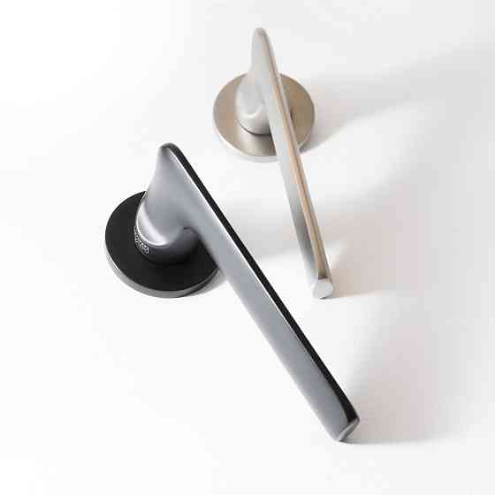 РУЧКА ДЛЯ ДВЕРЕЙ НА РАЗЕТЦЕ APOLLO Киев