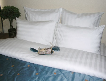 Комплект постельного белья сатин страйп евро - постельное белье Киев - изображение 1