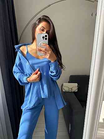 Женский базовый костюм тройка: рубашка майка и штаны креп жатка Светлый джинс, 46/48 Одесса