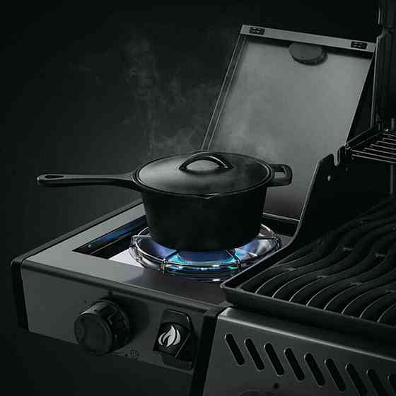 Газовый гриль Napoleon Freestyle 365 с боковой конфоркой, графитовый F365SBPGT-RU Код: 010088 Ровно