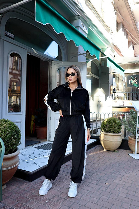 Стильный женский повседневный костюм тройка плотный плюшевый велюр Одесса - изображение 1