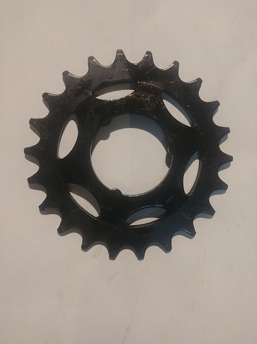 Звезда велосипедная (задняя) 22Т (шлицы, каленая, черная) Мукачево - изображение 1