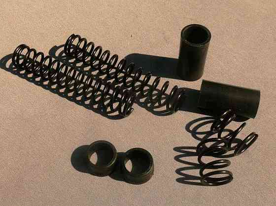 Ремкомплект вилки скутер Сузукі Адреса 50 (шток Ø22. см) (+пружини) Мукачево