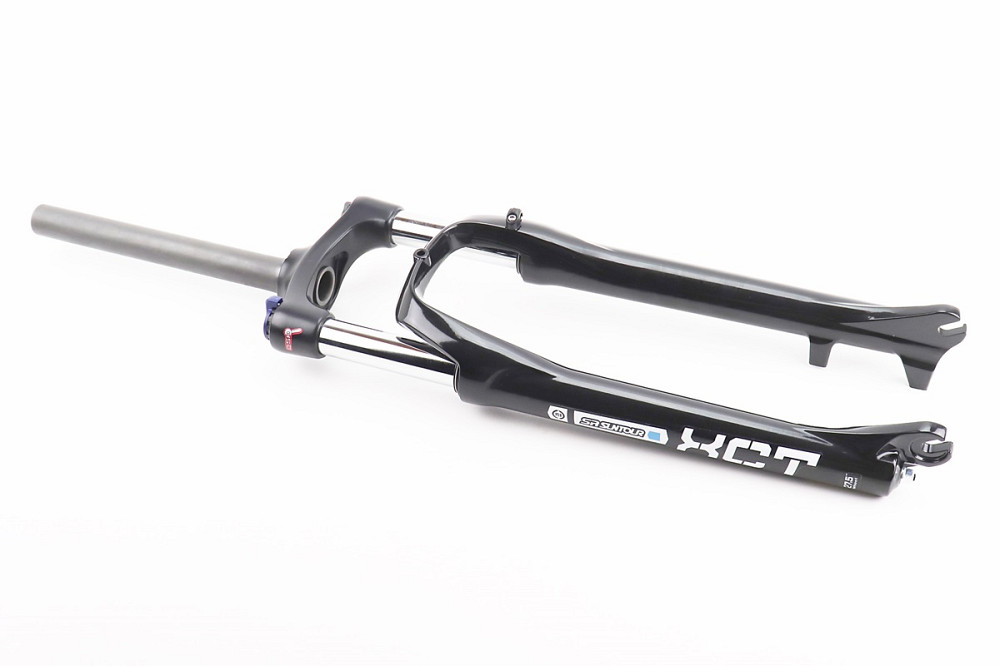 Вилка 27,5" амортизаційна, без різьби 1-1/8" (28,6мм), шток 250мм, з ходом 100мм, Disk-brake, пружинно-оливна, Lockout, алюмінієва, чорна XC Київ - фото 1