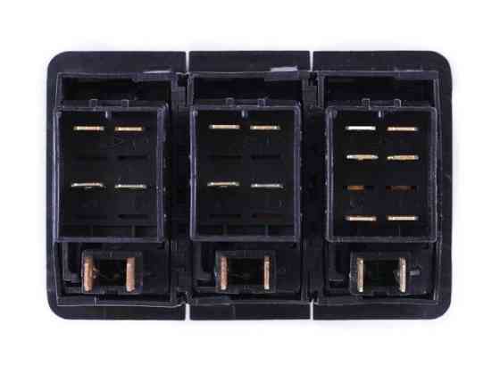 Блок переключателей (перекл.света + аварийка) ДонгФенг 240/244 Мукачево