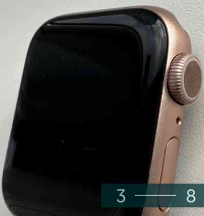 Смарт-Часи Apple Watch 6, 40 mm, Rose Gold. Київ
