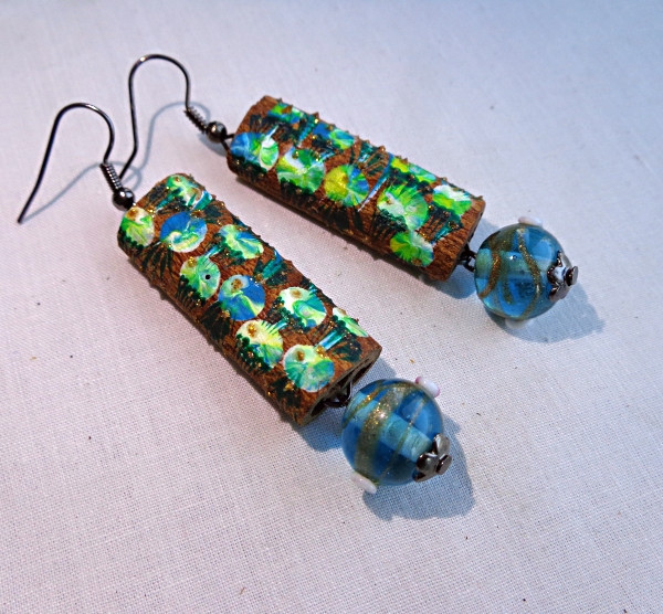 Серьги из дерева ручной работы из корицы 