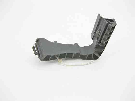 Mercedes-Benz  A2517330114 Утримувач - кронштейн рами ручки на замку задніх лівих дверей R-Class W251 Одеса