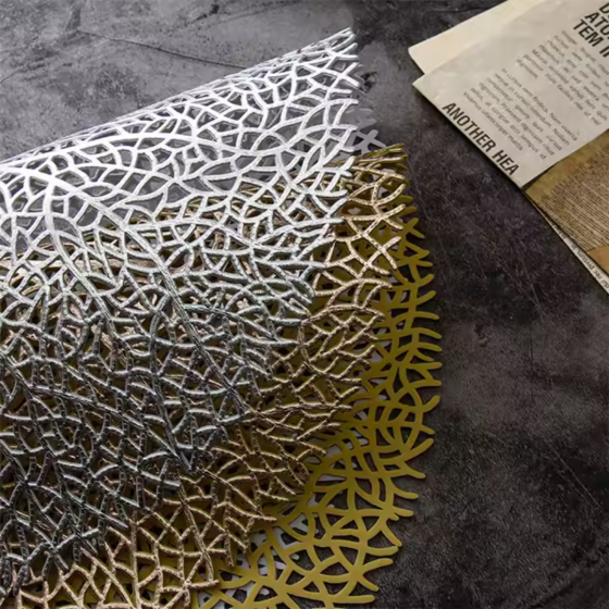 Сервірувальна серветка під гаряче кругла, килимок сервірувальний сріблястий набір 2 шт Кам'янець-Подільський