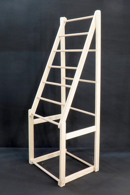 Стойка-вешалка напольная 