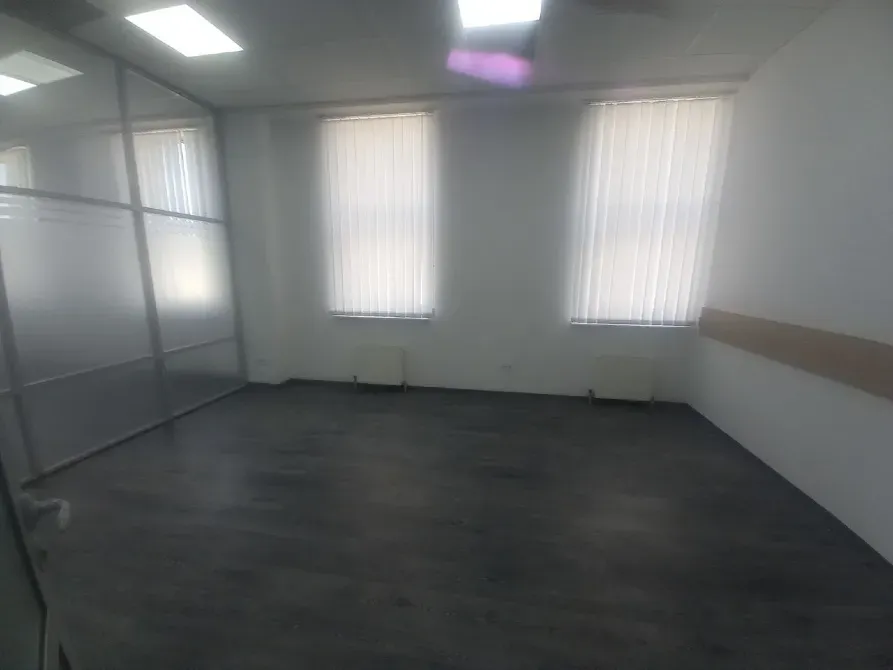 Офис в самом центре города. Генерация электроэнергии. Ремонт, все свежее и новое. Роскошный вид на город. Днепр - изображение 4