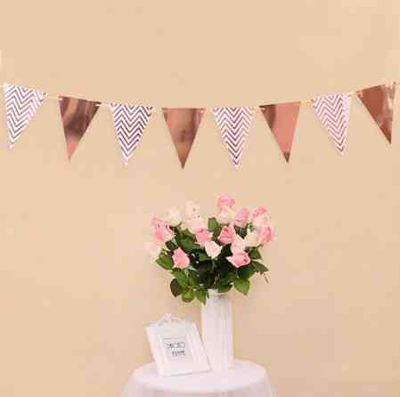 Гирлянда треугольники для праздника 4 м 18 на 13 см розовое золото Киев