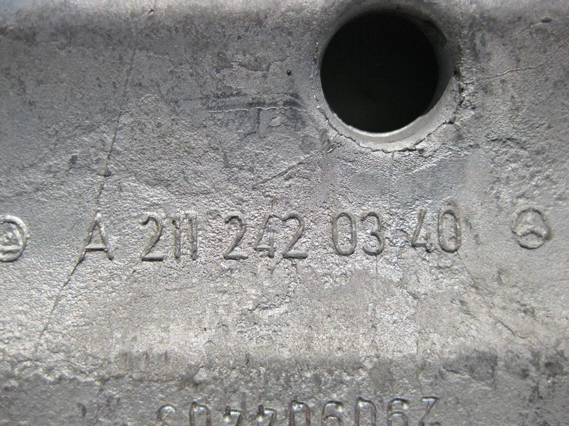 Mercedes-Benz  A2112420340 Кронштейн опори 7ст. АКП Одеса - фото 4
