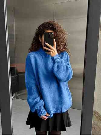 Женский уютный оверсайз свитер машинная вязка Голубой Одесса