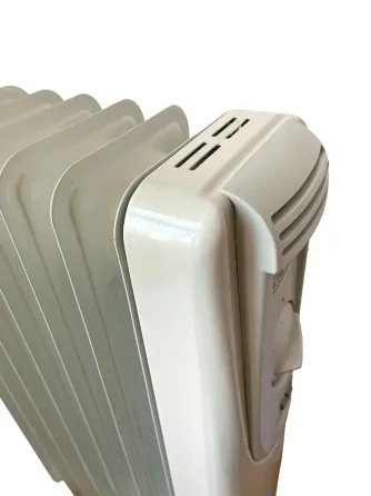 Масляный обогреватель Термия H0612 6 секций 1.2 кВт электрорадиатор с термостатом с защитой от опрокидывания на колесах Киев