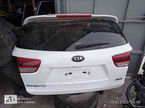 Крышка багажника Kia Sorento Киев